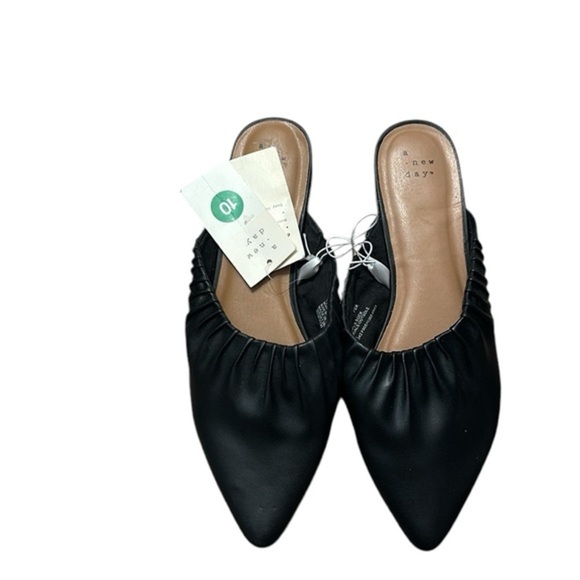 A New Day Black Mules 10 New - Picture 1 of 3